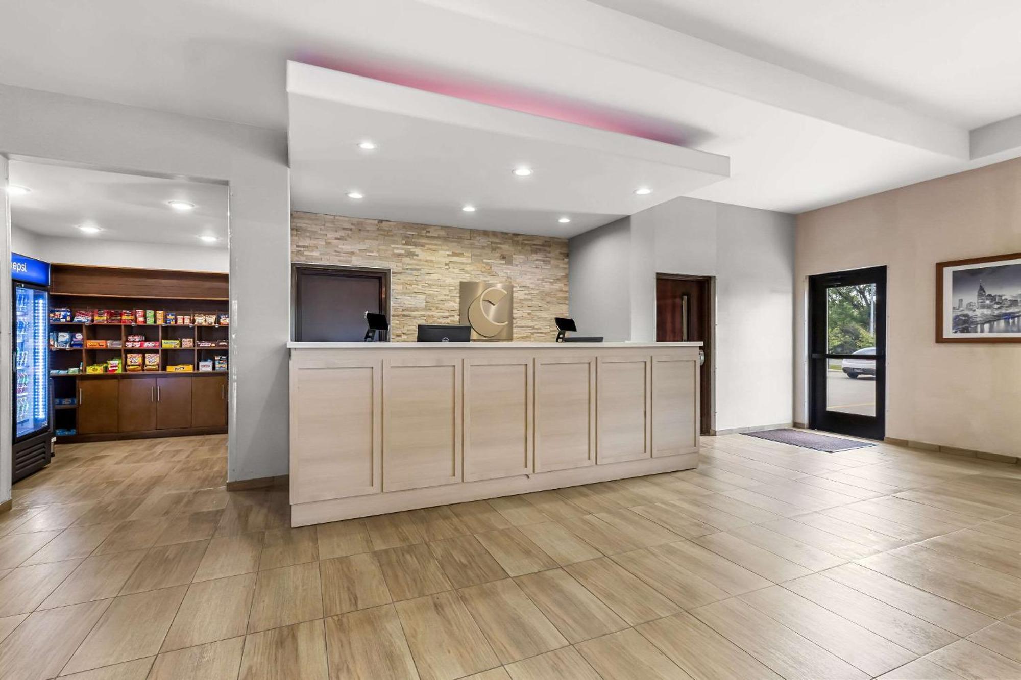 קולומביה Comfort Suites מראה חיצוני תמונה
